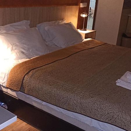 Athos Apartments นิส ภายนอก รูปภาพ