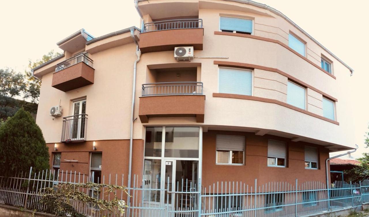 Athos Apartments นิส ภายนอก รูปภาพ